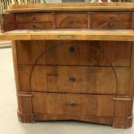 796 5312 CHEST OF DRAWERS